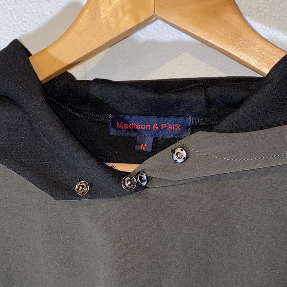 NWOT Madison & Park Black and Green Hoodie Dress - Picture 3 of 4